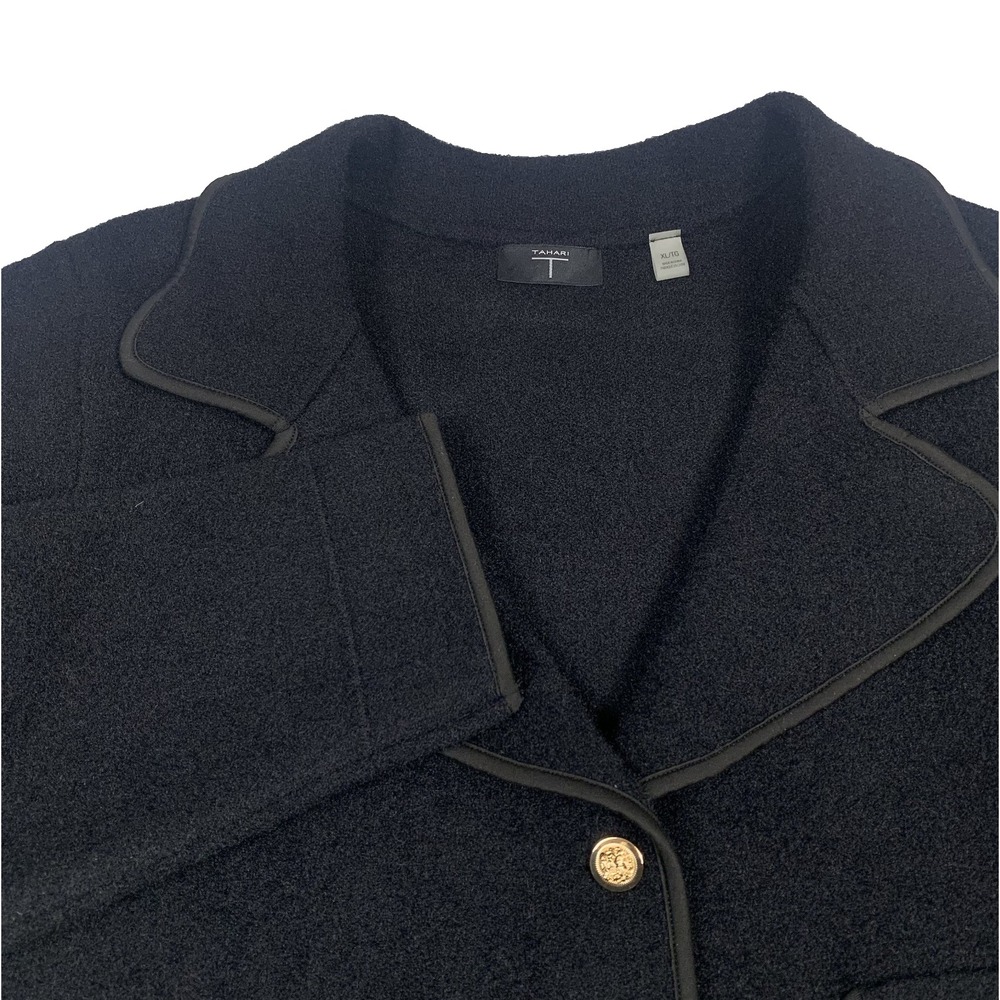 Tahari Blazer Jacket Long Sleeve Cropped Womens XL Black Gold Buttons Piped Trim